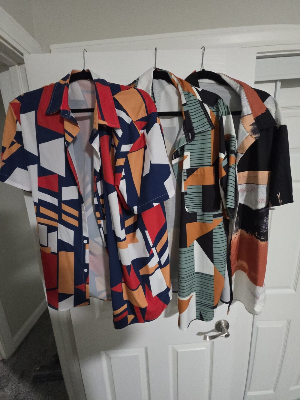 Geometric Print Short Sleeve Button-Up Shirt - Navy, Orange, Red, White